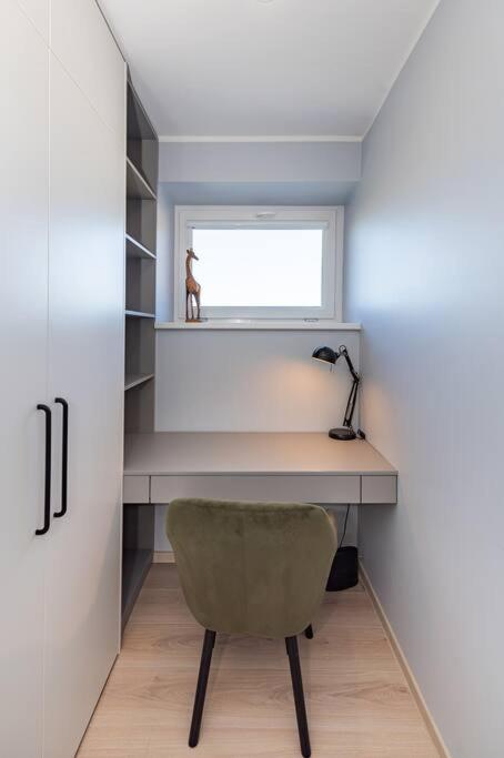 Central 2 Bd Apartment By Hostlovers Κάουνας Εξωτερικό φωτογραφία