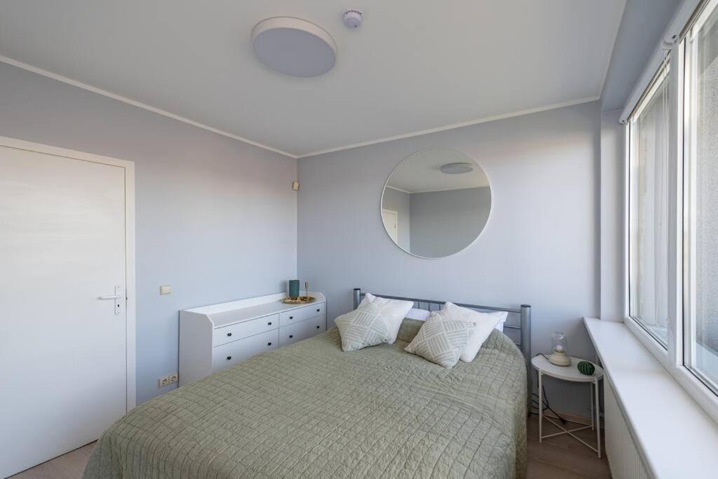 Central 2 Bd Apartment By Hostlovers Κάουνας Εξωτερικό φωτογραφία